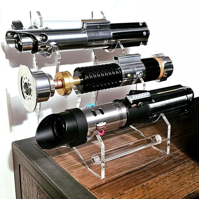 WANLIAN Lightsaber Stand Display, Acrylic Desktop Lightsaber Stand 3-Tier Lightsaber Holder , Acrylic Light Saber Display Rack Suitable for Swords, Light Saber (Transparent)