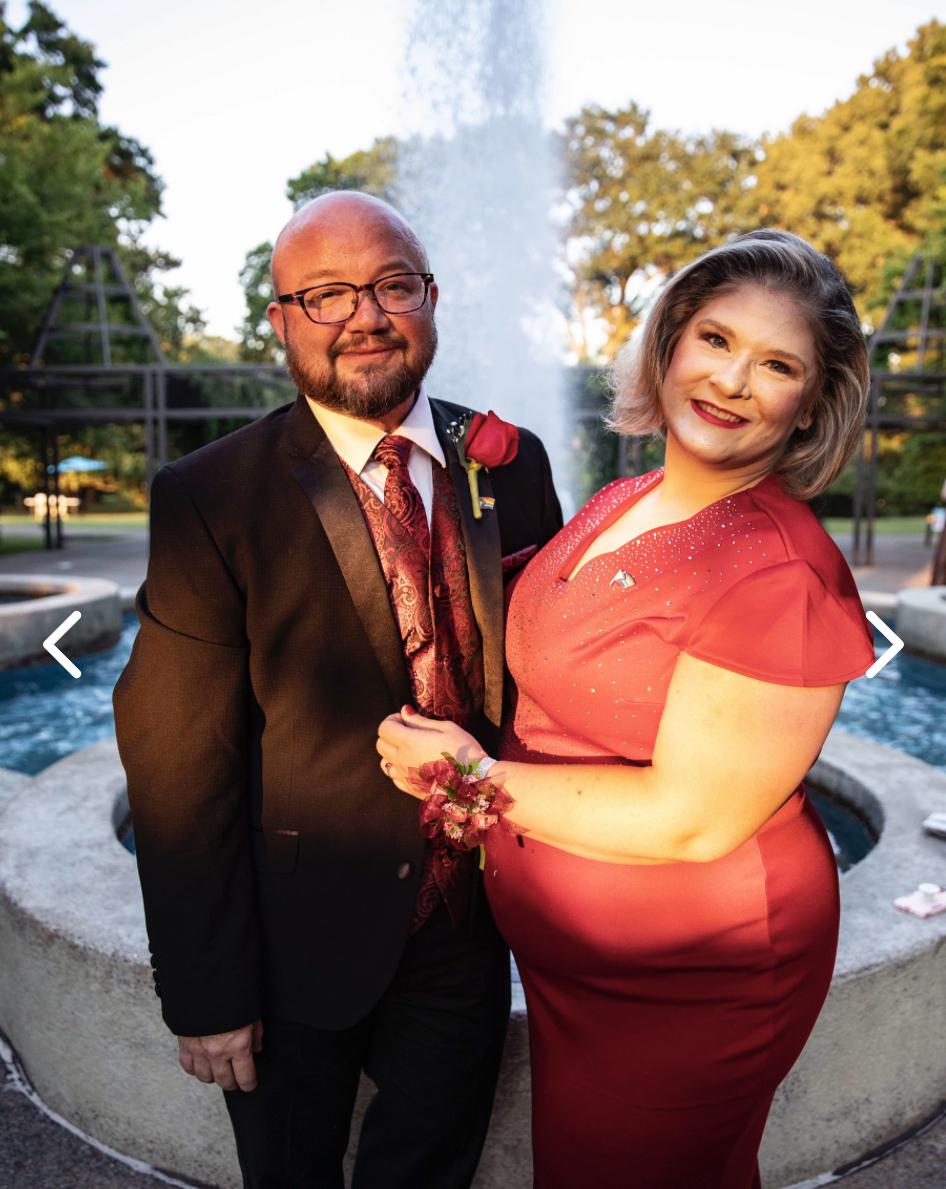 Adult Prom at the Botanic Garden