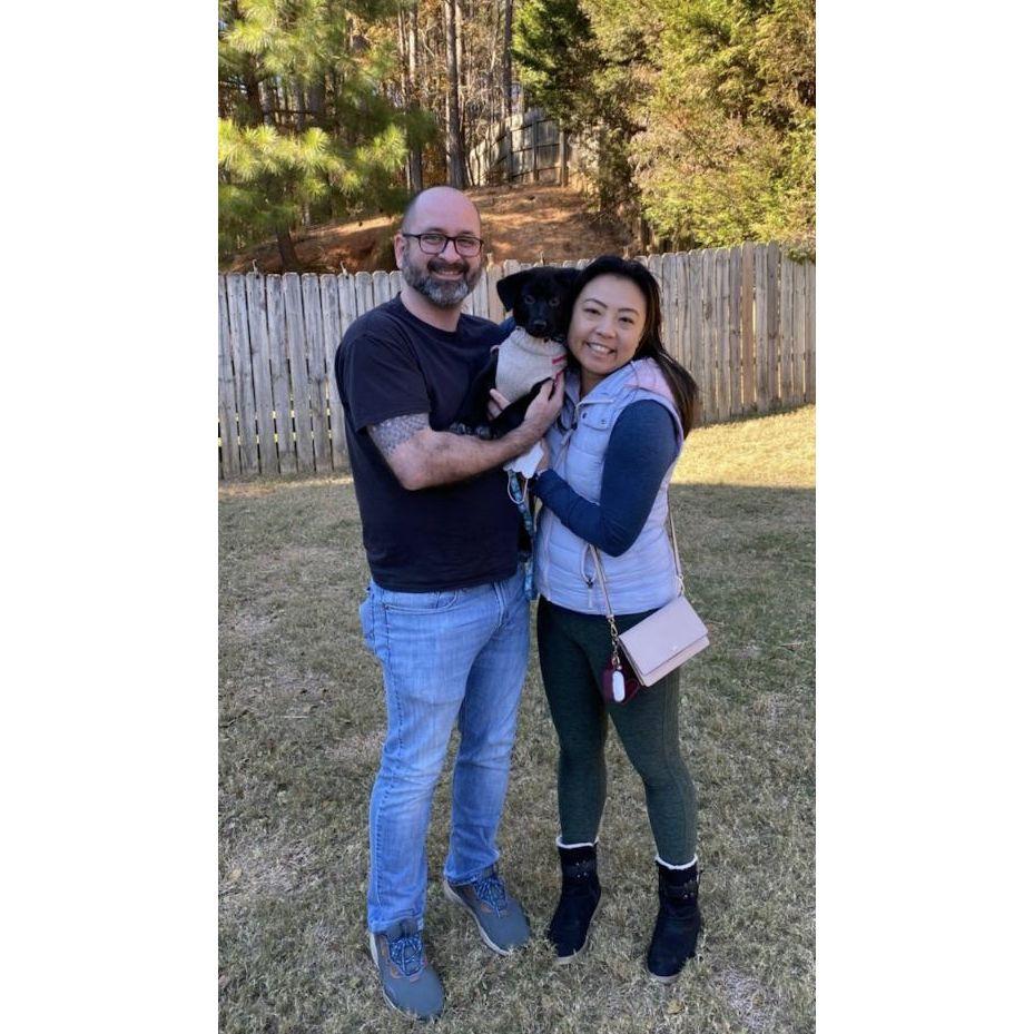 Our first family photo with Luna 🐕‍🦺