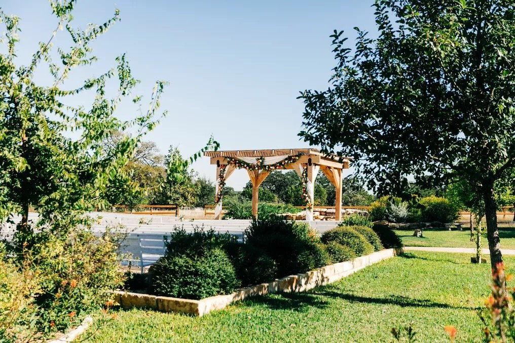 The Wedding Website of Lauren Braden and Nick Walker