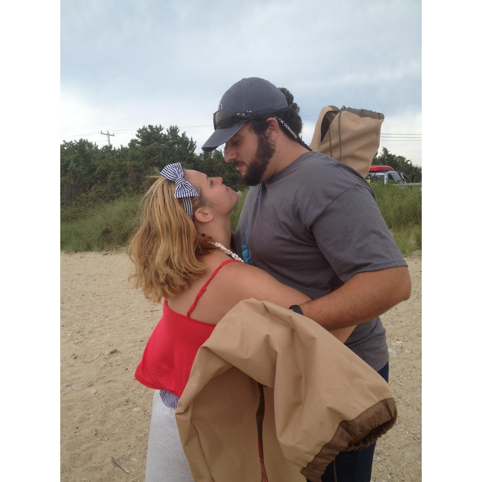 George surprised Lauren on MV...There's that bow again