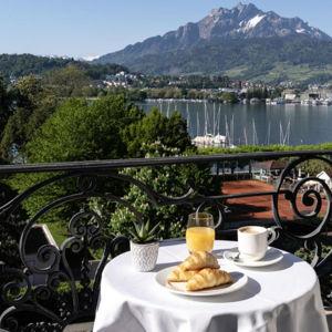 Breakfast in the alps