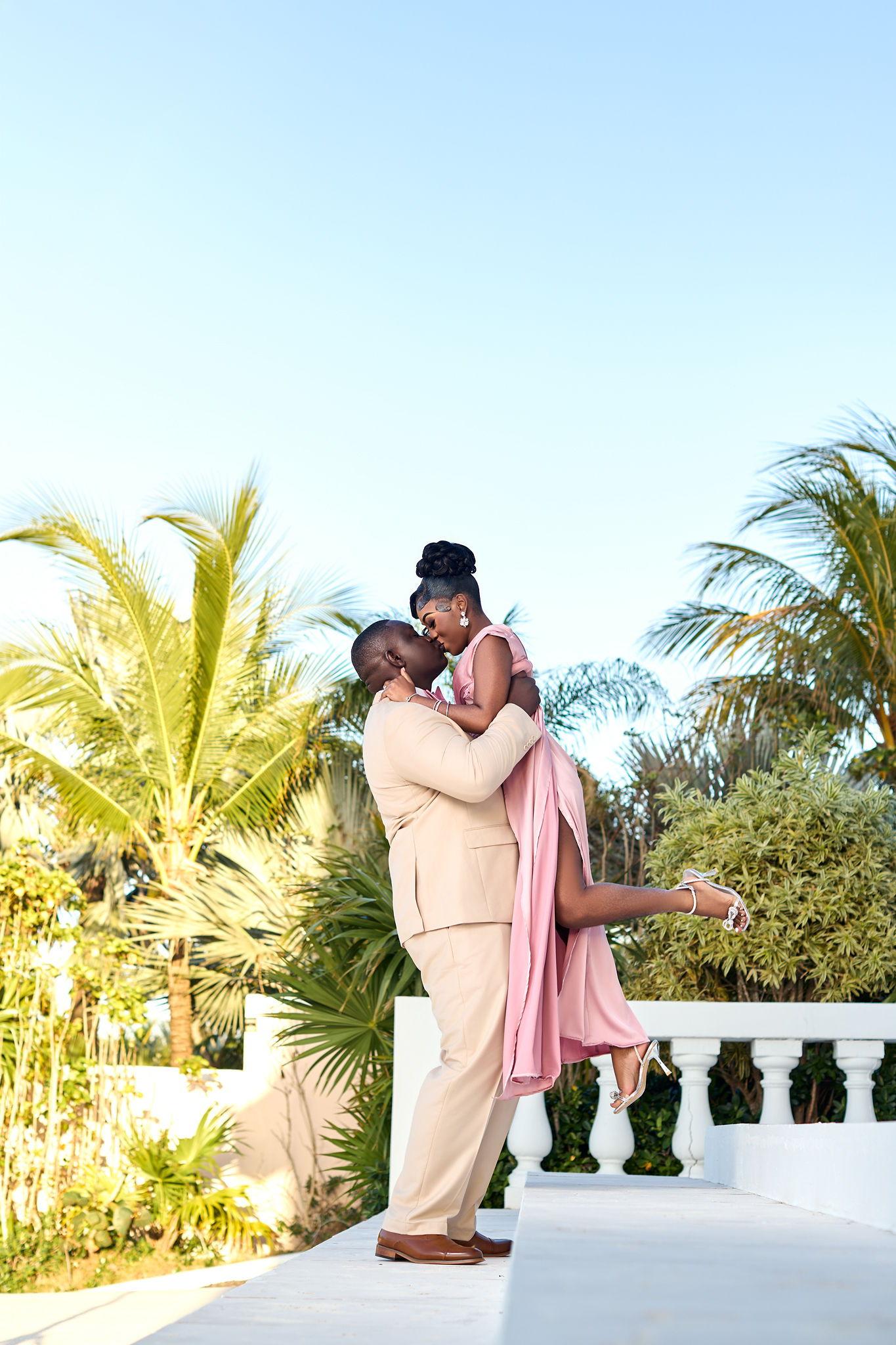 The Wedding Website of Melanie Julien and Henry Rolle