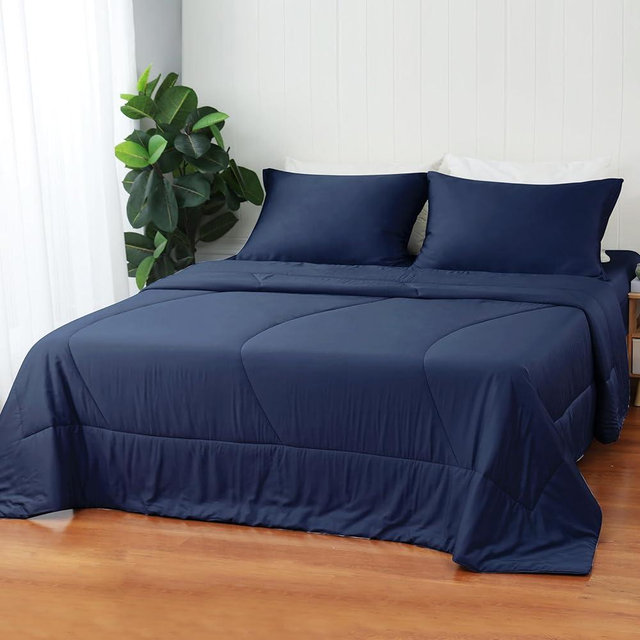 Bamboo Viscose Summer Comforter/Blanket King Size- Ultra Soft & Breathable Comfort - Perfect Medium Weight for Snuggling Without Overheating - Stay Cool & Cozy All Night