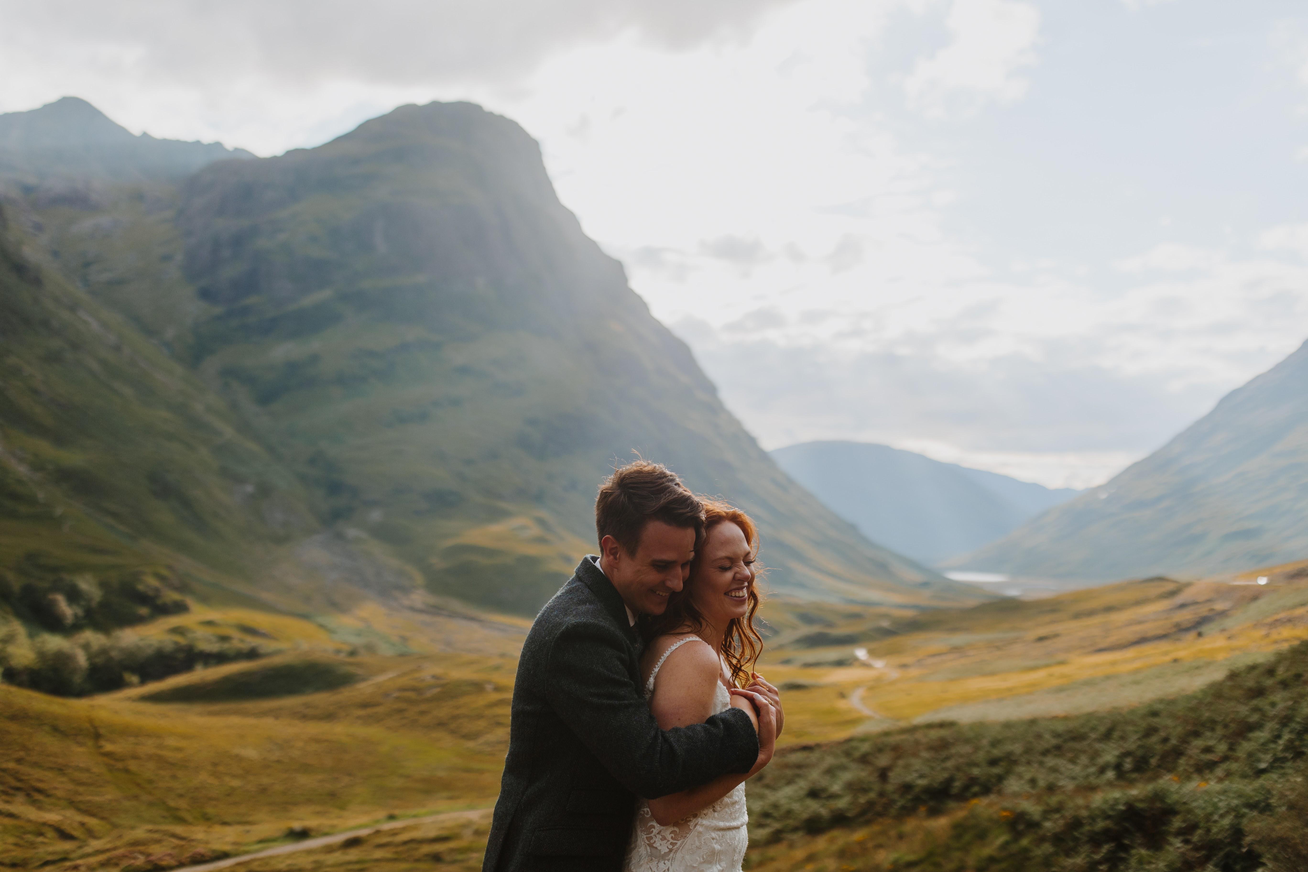 The Wedding Website of Justin Frankmann and Hillary Henderson