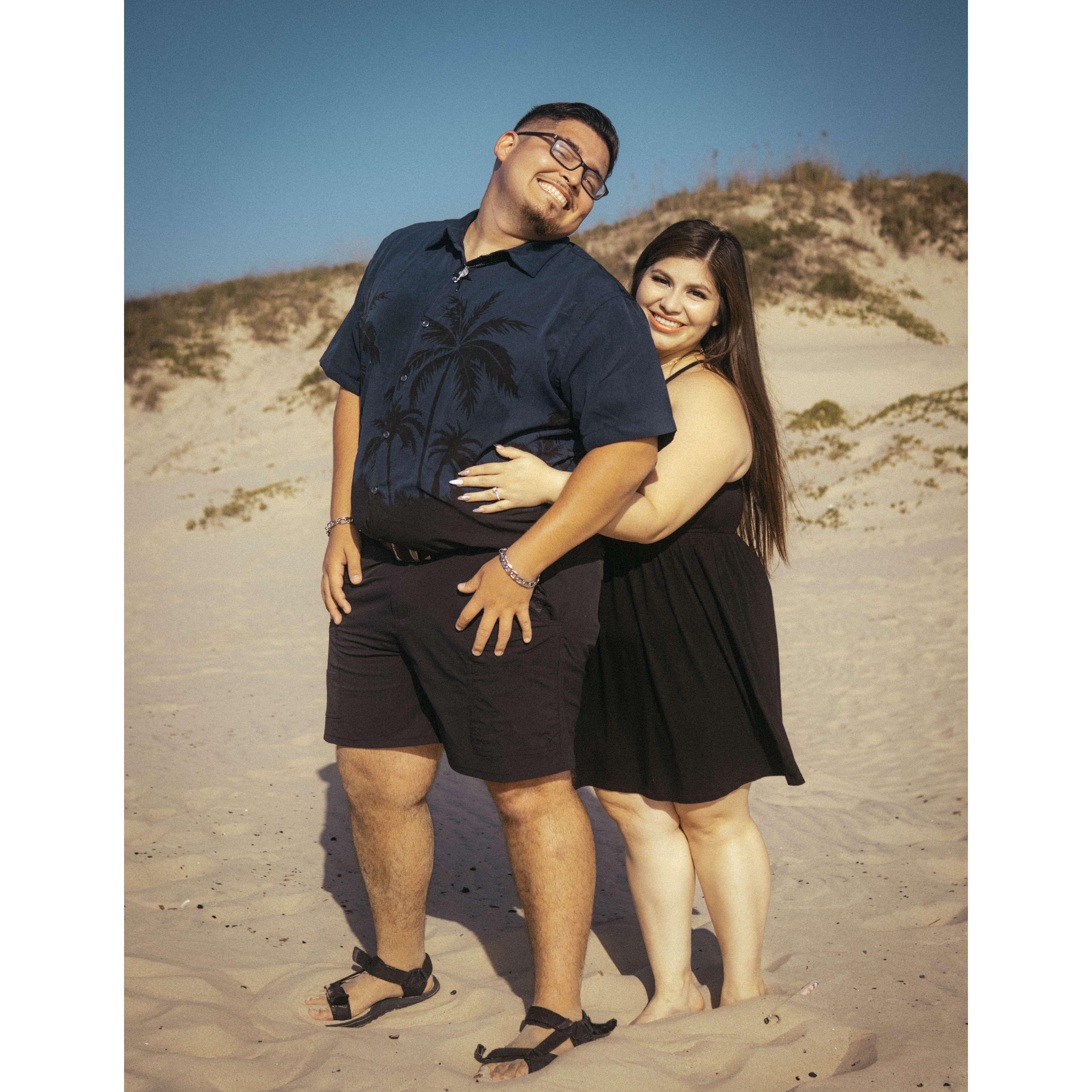 PROM POSE GO!
