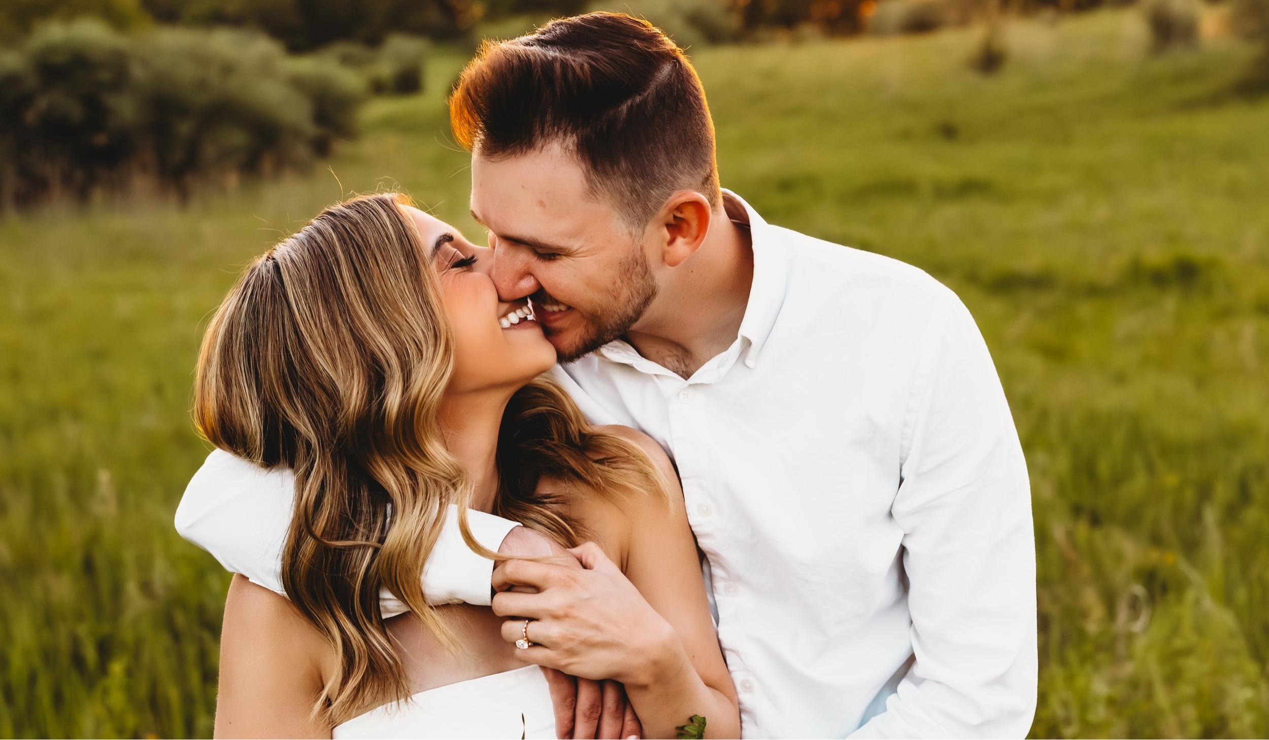 The Wedding Website of Lauren Hampson and Zach Nelson