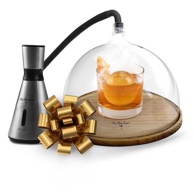 The Mixologer Cocktail Smoker Kit – Whiskey Smoker Glass Dome Infuser for Old Fashioned – Crafty Mixologist Smoking Kit with Torch, Wood Plate & Flavored Chips – Smoker for Drinks