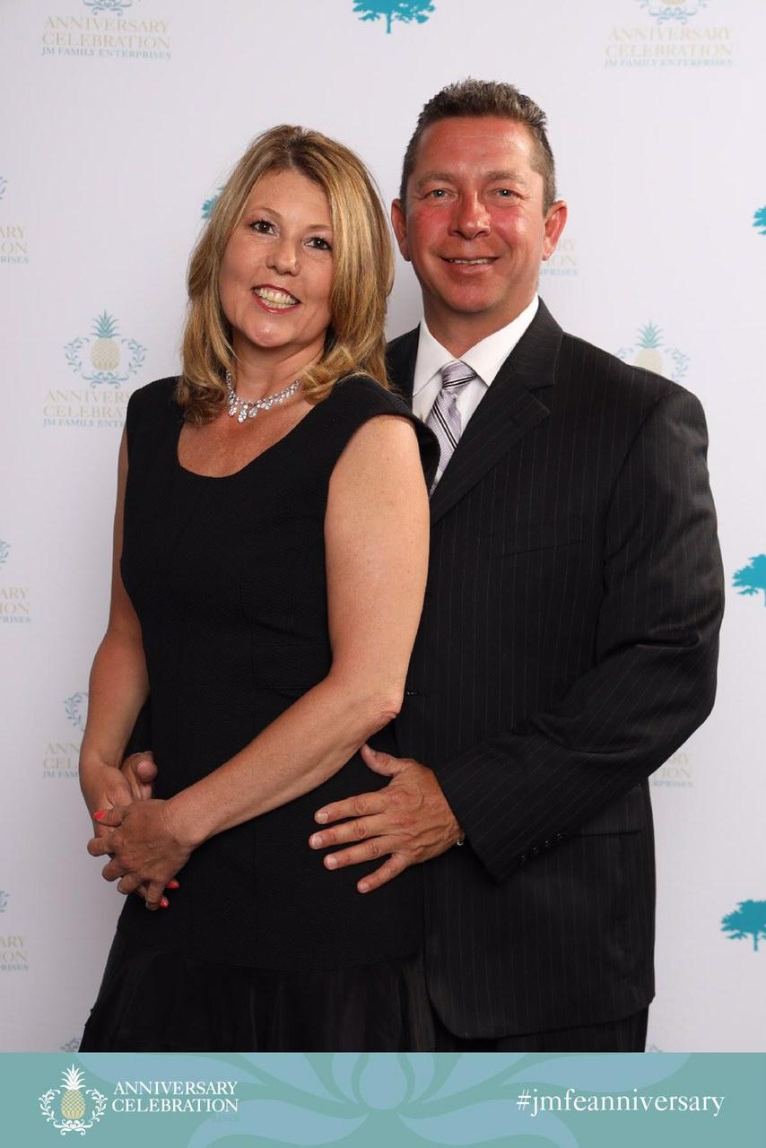 The Wedding Website of Tari Ka Foltz and John Valdez