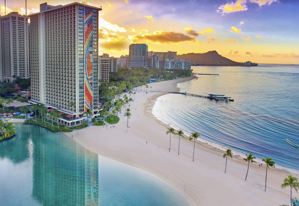 The Wedding Website of Joelle Montelongo and University of Hawaii
