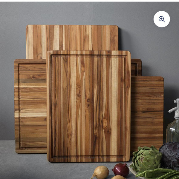 Traditional Carving Board w/ Juice Canal (L) 109