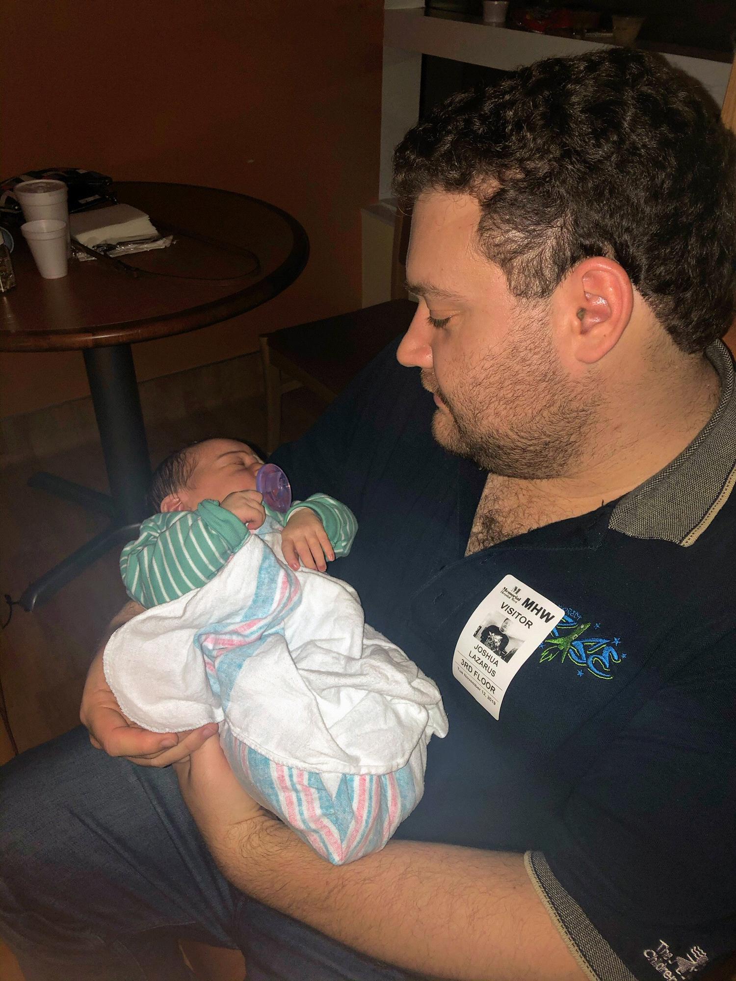 Joshua meets Maxine, the newest Zimmerman!