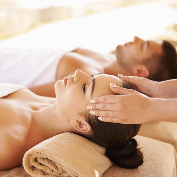 60-Minute Couples Massage