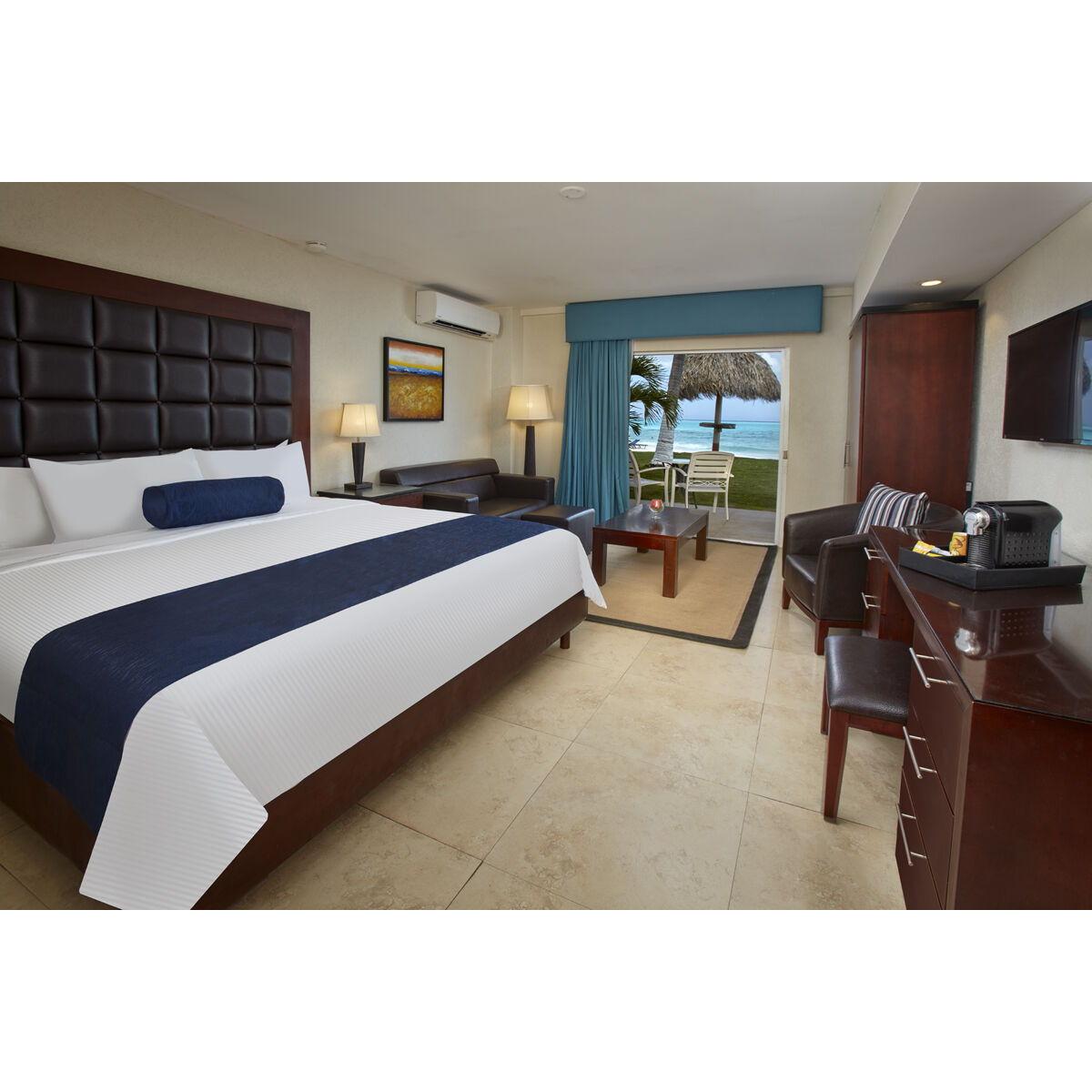 DIVI Ocean Front Lanai: Relaxation awaits as you wake up every morning to direct ocean views on your lanai or balcony. Located in two-story buildings, rooms with one king bed or two queen beds