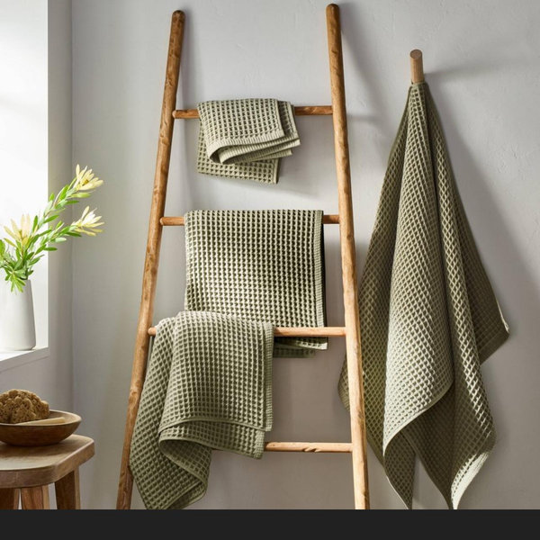 Waffle Bath Towel Olive Sage - Casaluna™