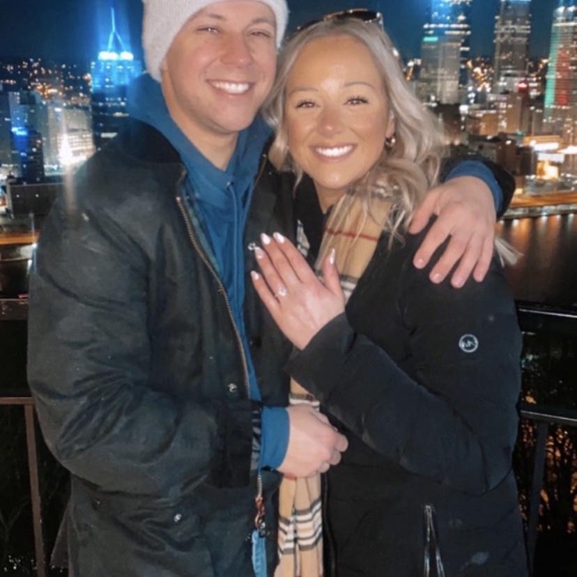 We’re engaged!!
