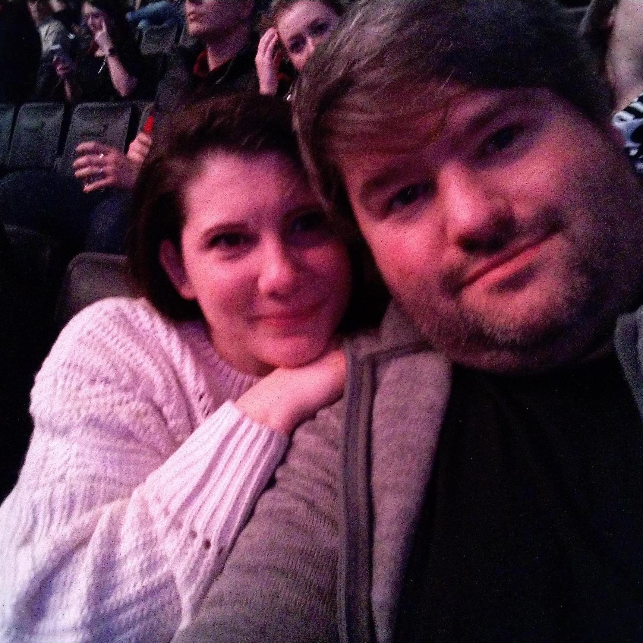 We love going to concerts, and we always take the same photo!