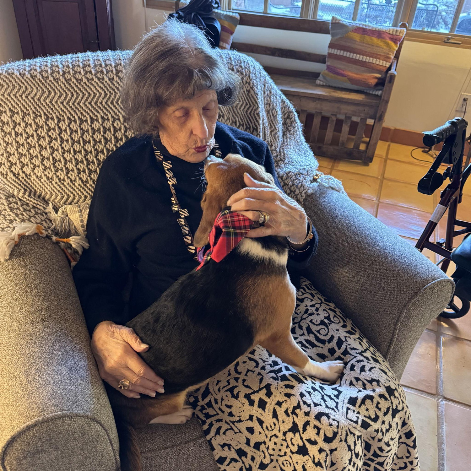 GG meeting Margot for our first Christmas all together