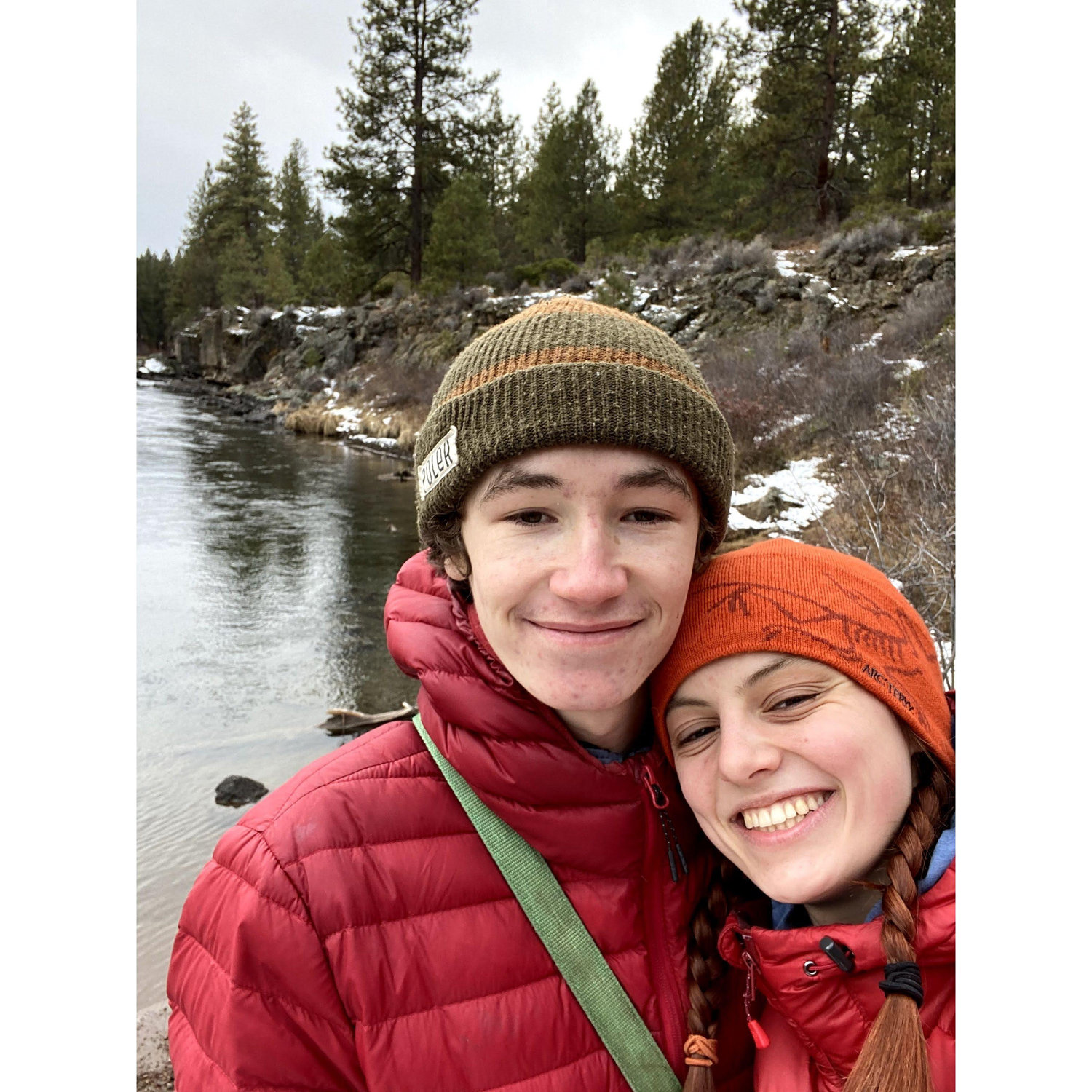 Winter walk along the Deschutes River, Jan 2020