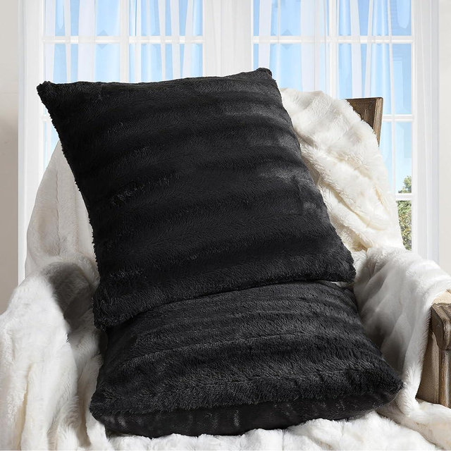 Cheer Collection Faux Fur Throw Pillows - Decorative Pillows for Couch, Bed Throw Pillows, Black Accent Pillows for Bedroom or Living Room Aesthetic, Set of 2 Furry Throw Pillows, 16" x 16"