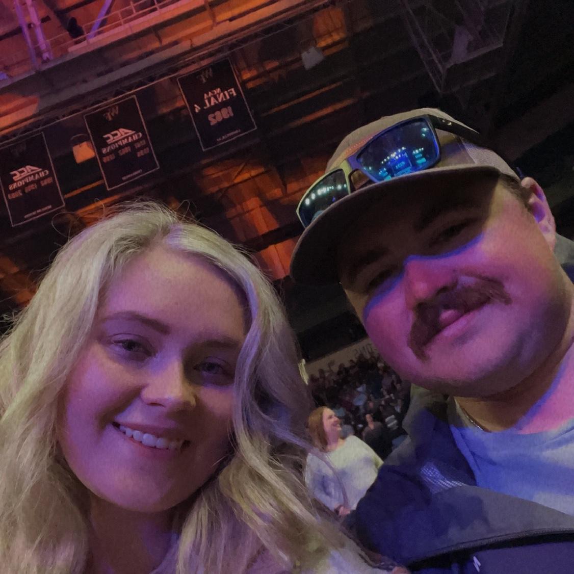 Gabriel Iglesias “Fluffy” show 2024
