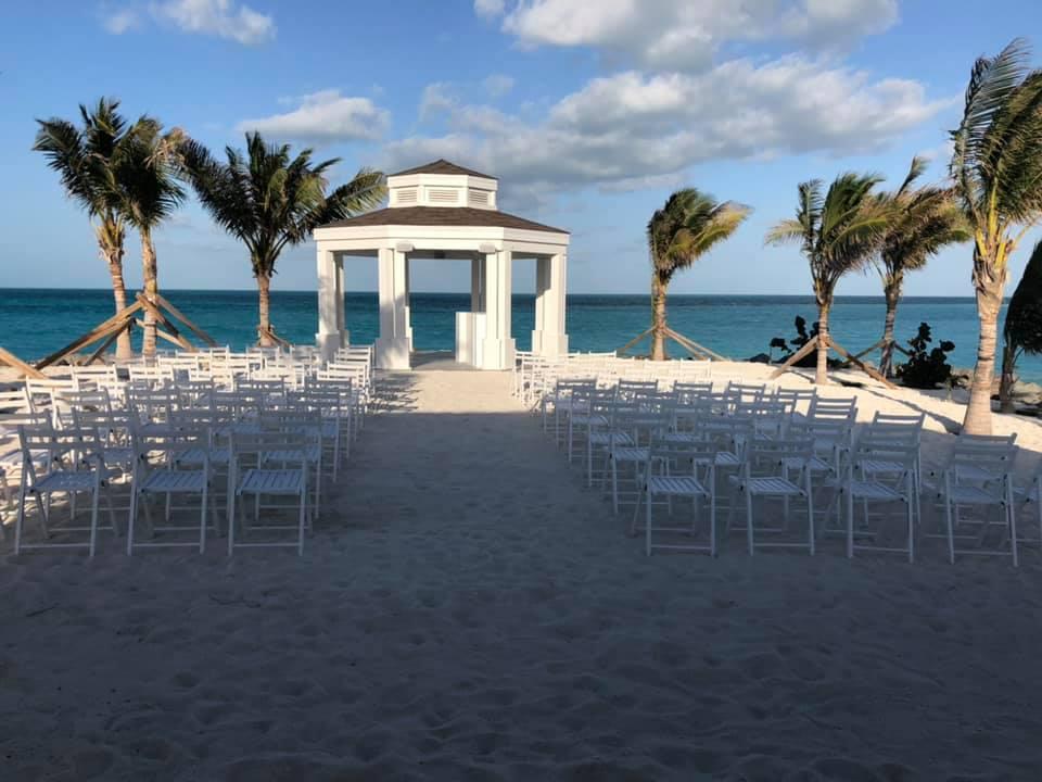 The Wedding Website of Stephanie Gonzalez and Philip Sierra