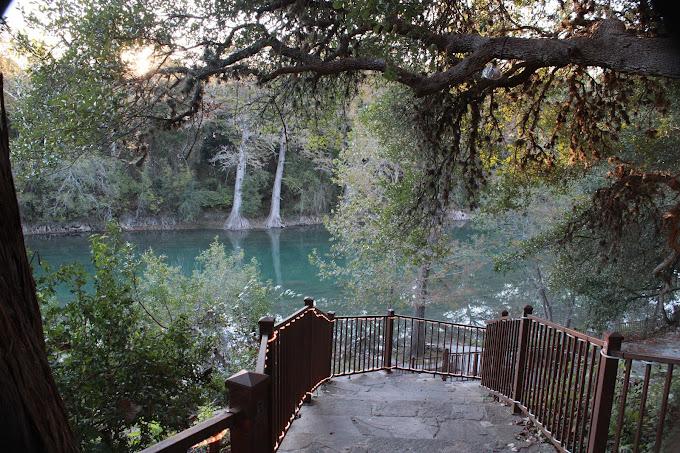 The Wedding Website of Emily Gonzalez and Nicolas Galindo