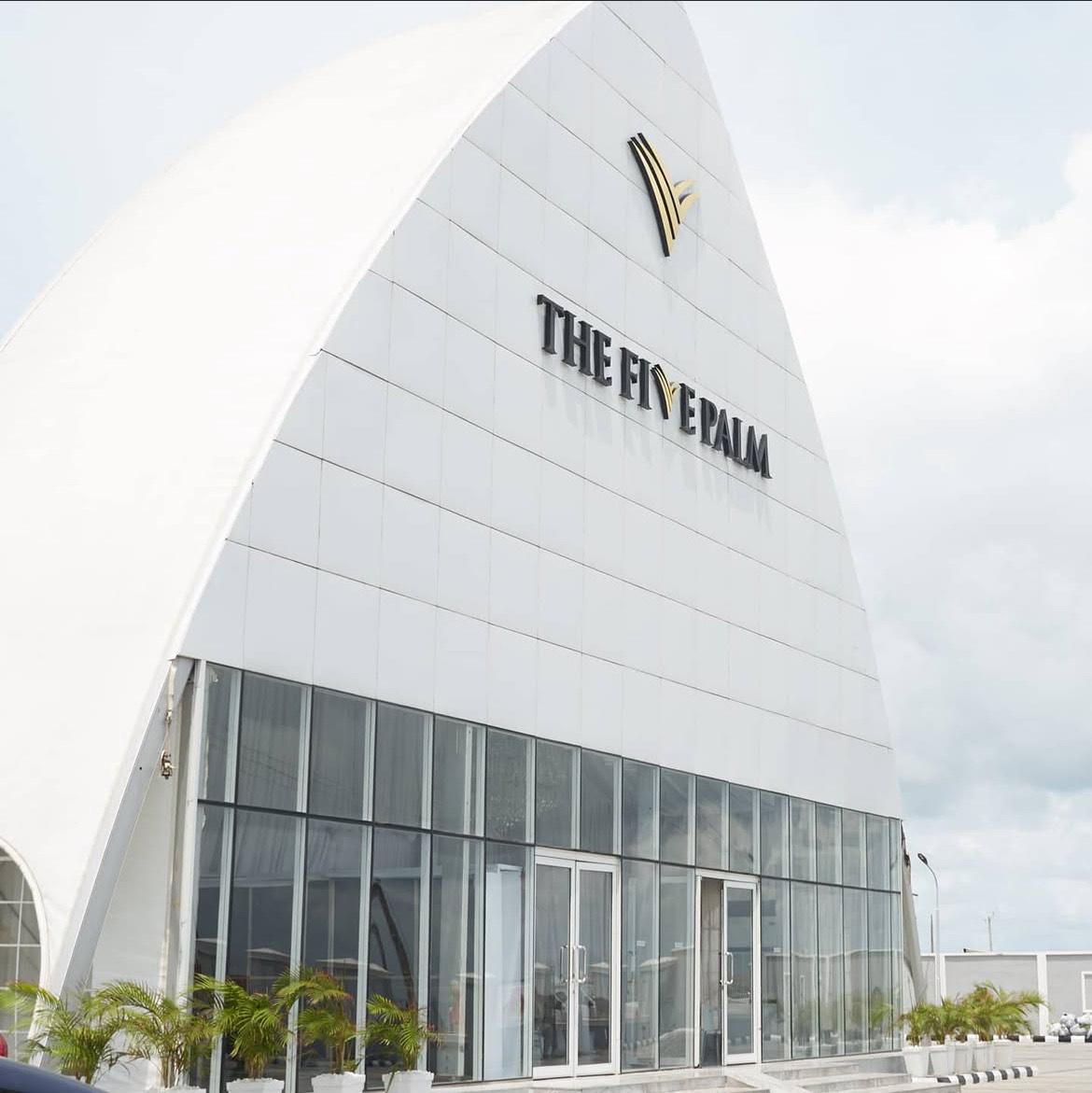 The Wedding Website of Uchechukwu Emenike and Nneoma Kpaduwa