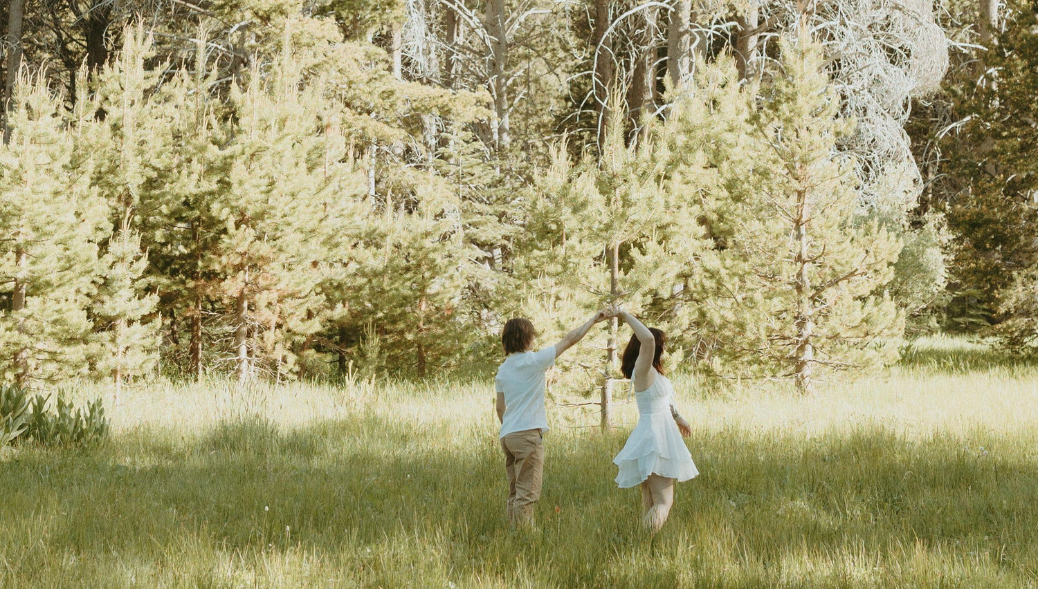 The Wedding Website of Avery Spry and Isabella Leal