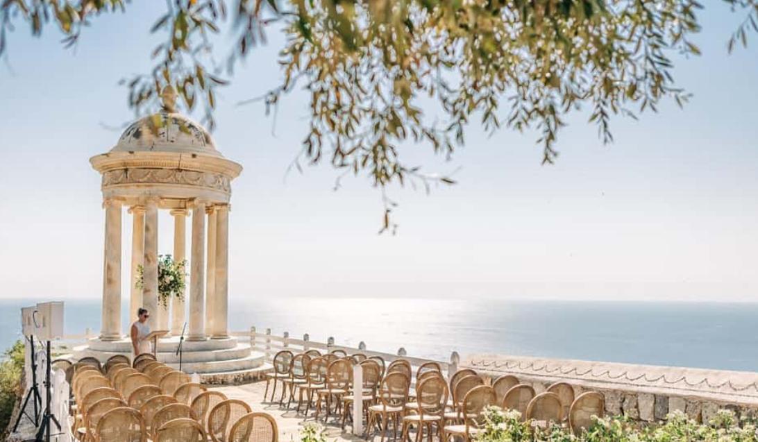 The Wedding Website of Jen Salvey and Howie Hayes