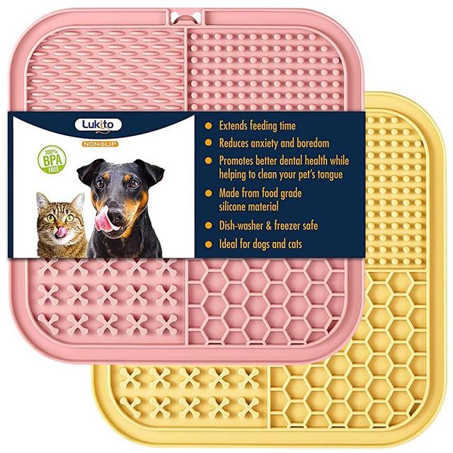 Feeding Mat for Dogs & Cats 2 Pack, Slow Feeder & Non-Slip Design, Pet Calming Dog Treat Mat Anxiety Relief Dog Cat Training, Perfect for Yogurt, Peanut Butter