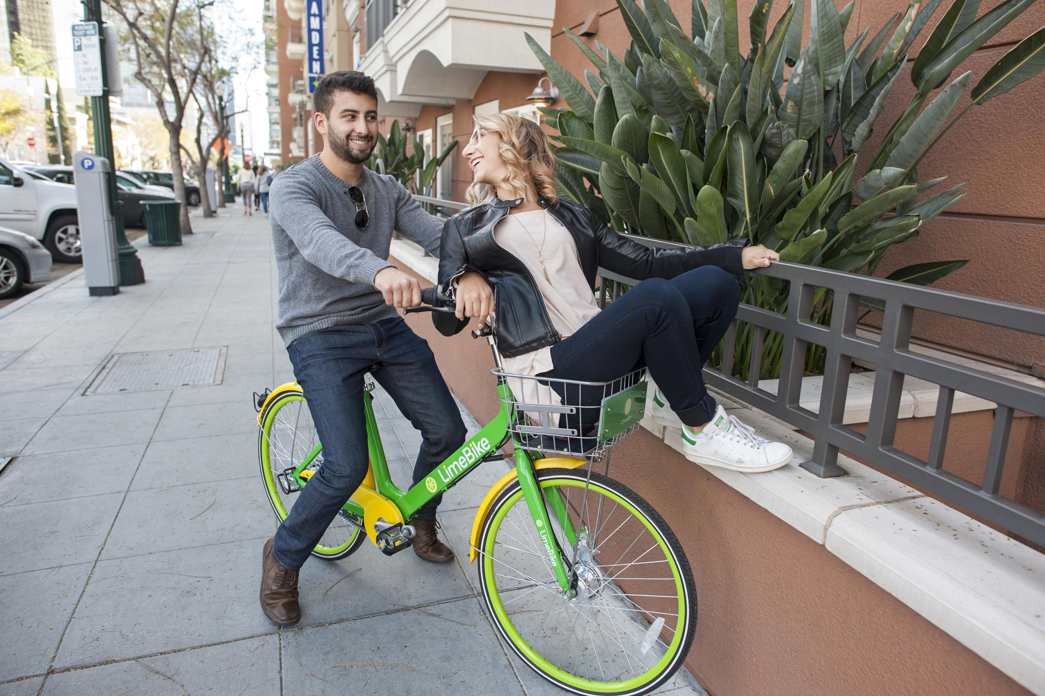 The Wedding Website of Molly Zimmerman and Danny Arenson