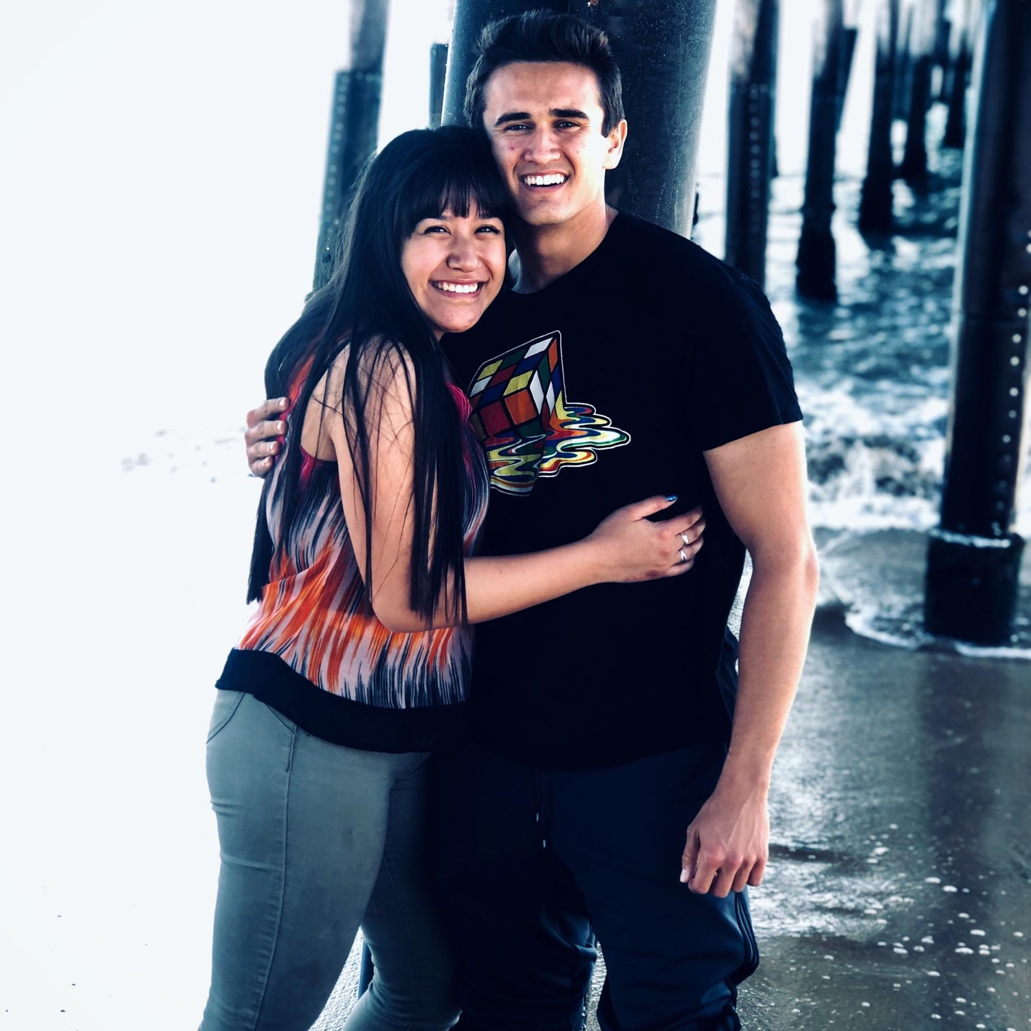 Our first photo together☺️
(2019)