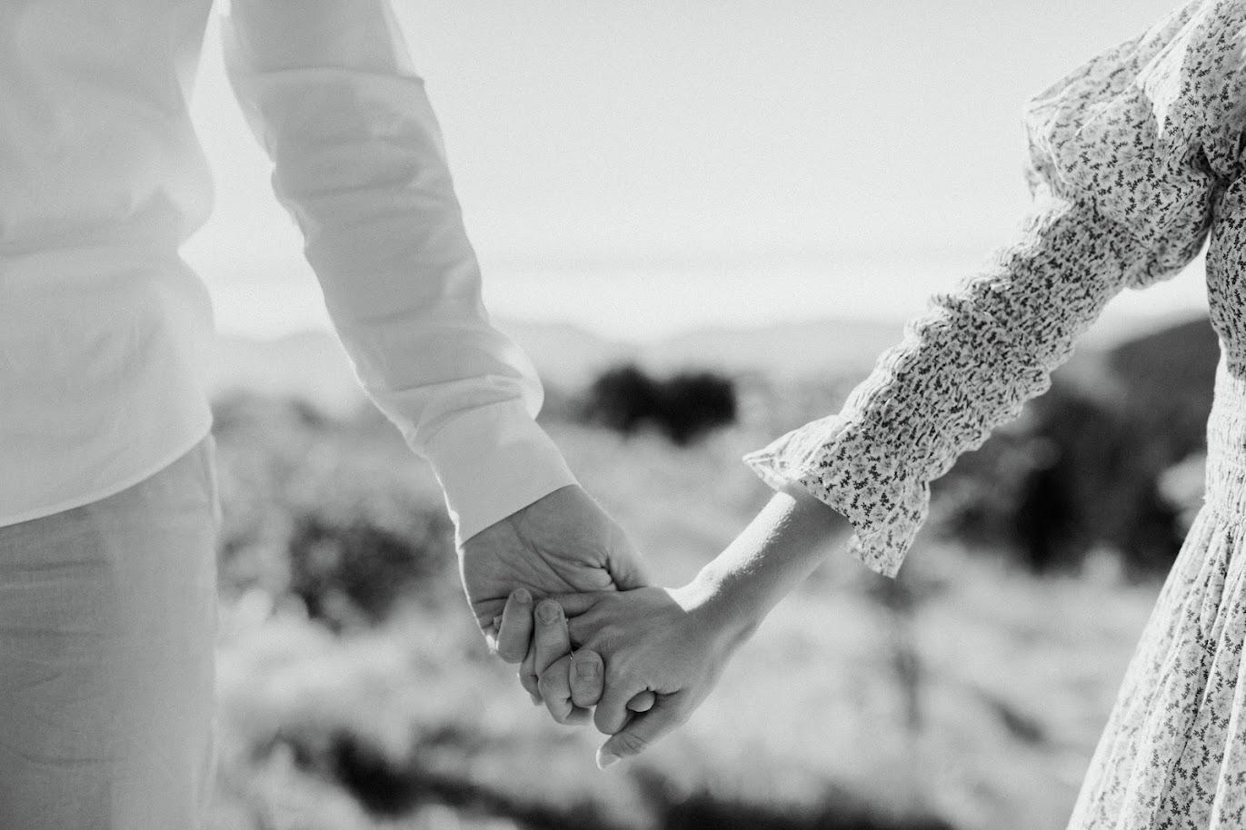 The Wedding Website of Robyn DeRoche and Austin Pepper