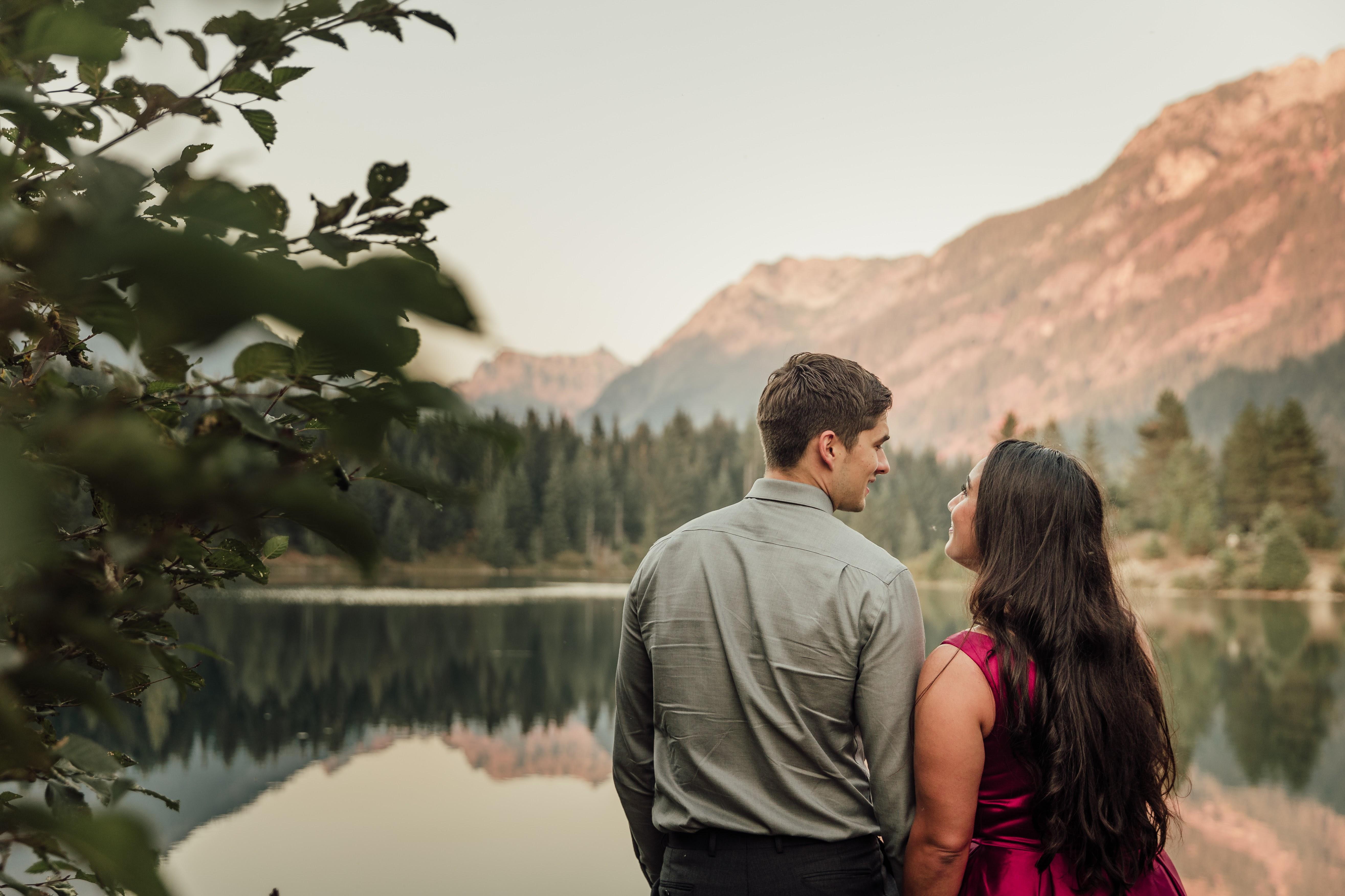 The Wedding Website of Ellie Langroodi and Maxwell Simons