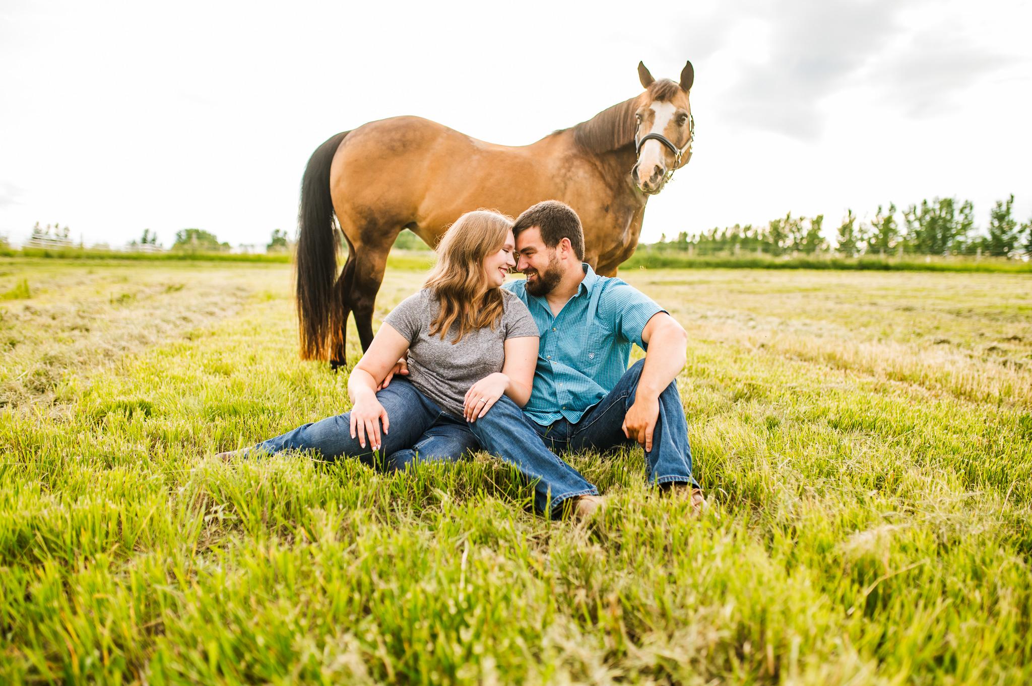 The Wedding Website of Lisa Tellinghuisen and Seth Nelson