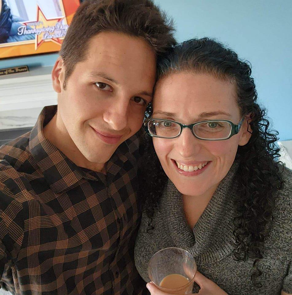 The Wedding Website of Robyn Spain and Charles De Gennaro