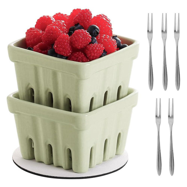 CKERAVOX Ceramic Berry Basket, Set of 2 Fruit Basket with Holes 4 Inch Fruit Bowl for Kitchen Counter, Fruit Basket for Berries, Strawberry, Grape, Cherry, Tint Green