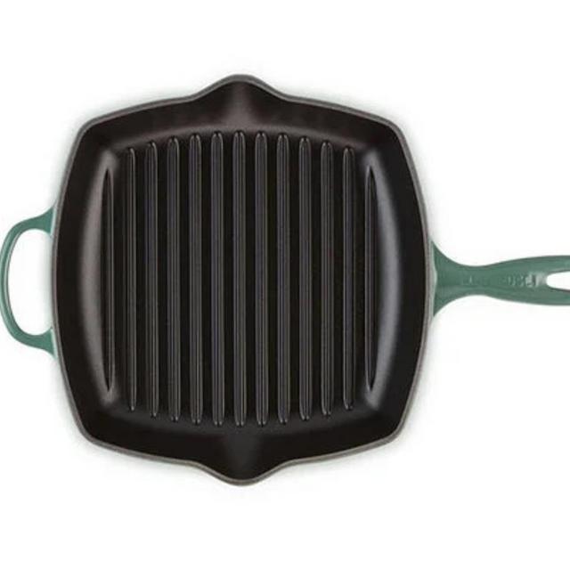 Signature Square Skillet Grill (Artichaut)