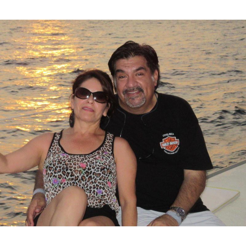 Zihuatanejo Mexico. Looking for Andy Deframe's little red boat. No luck while on the caterram