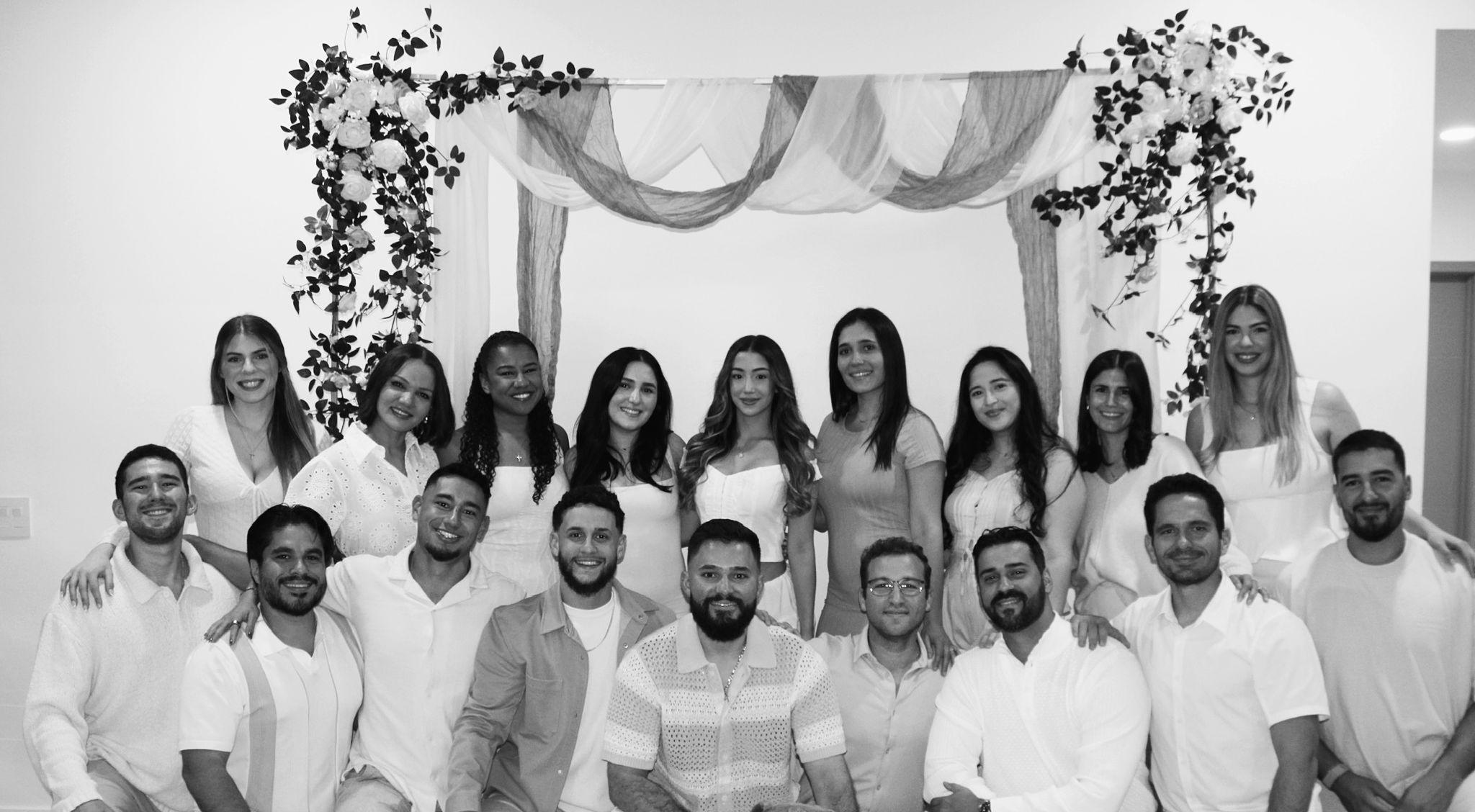 The Wedding Website of Claudia Lago and Julian Lago