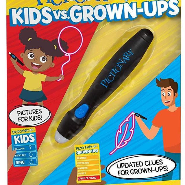 Mattel Games Pictionary Air Kids vs Grown-Ups Family Drawing Game, Links to Smart Devices, Gift for Kid, Family & Adult Game Night, Ages 6 Years & Older (GXX04)