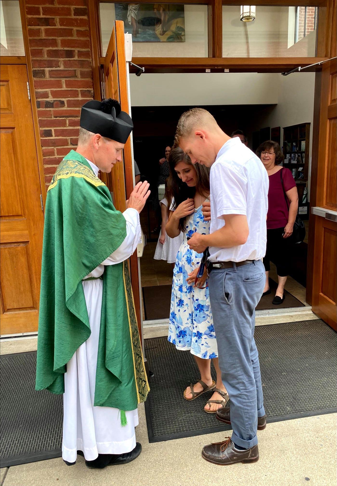 The Wedding Website of Elliot Martin and Maribeth Martin