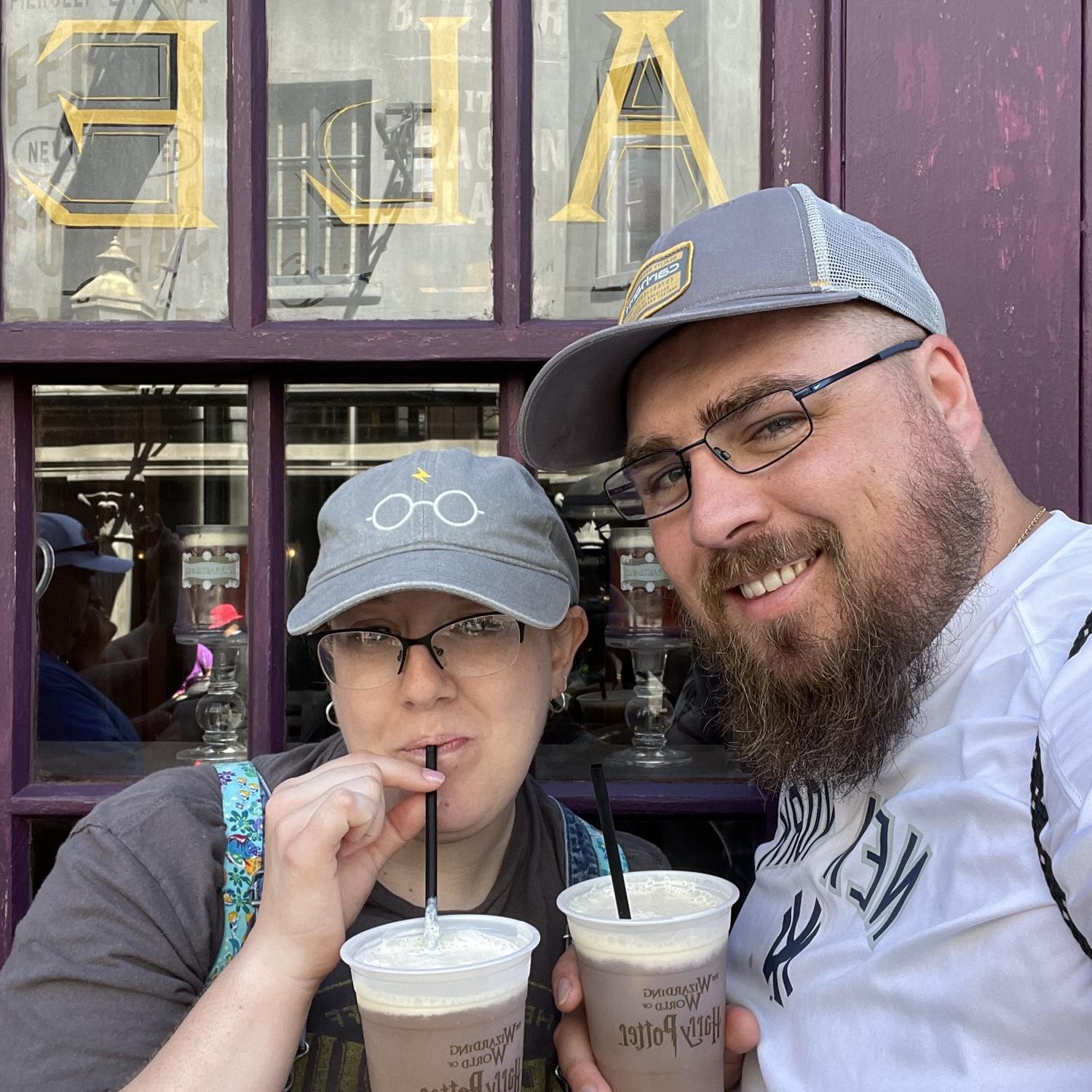 Having fun being nerds at Harry Potter world