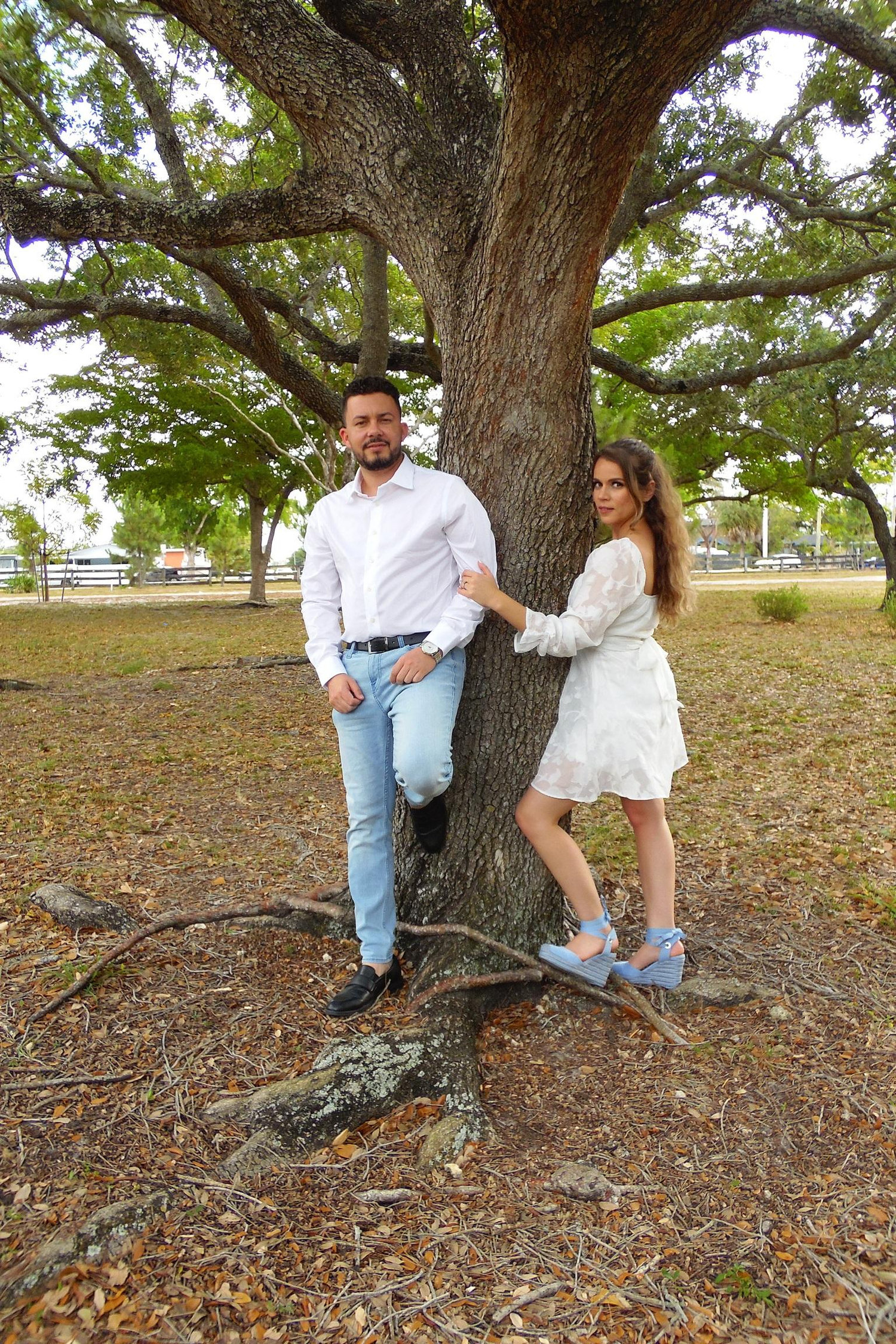 The Wedding Website of Dayabel Suarez and Sandro Cardenas