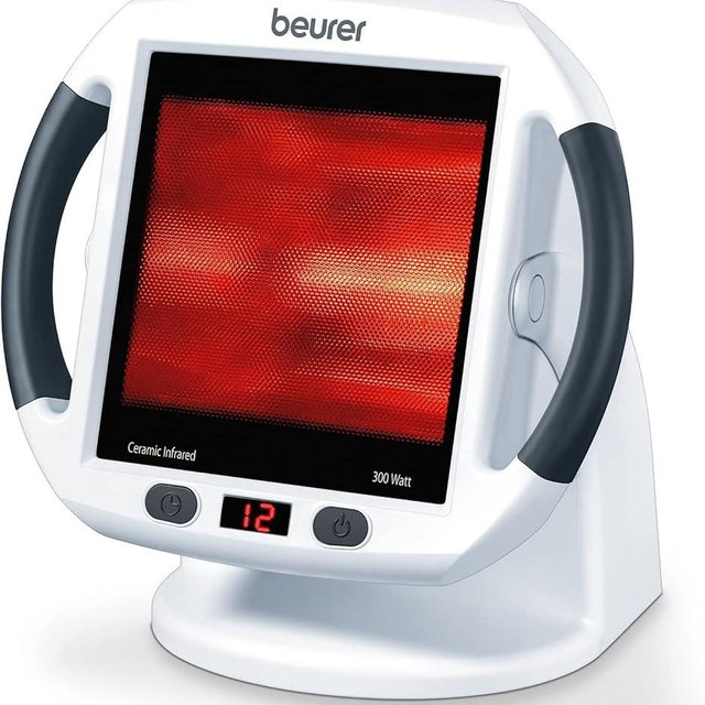 Beurer IL50 Infrared Heat Lamp Heated Red Light Therapy Lamp for Body, Face, Sinuses, & Skin - Effective Muscle Pain & Cold Relief Treatment by Improving Blood Circulation