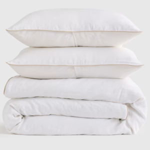 European Linen Piped Duvet Cover Set - White/Toffee, Full/Queen