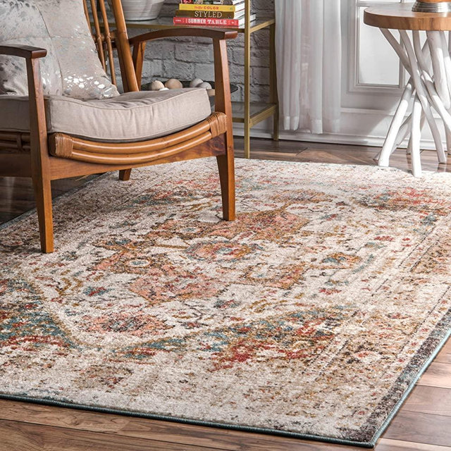 nuLOOM Shane Persian Vintage Area Rug, 6' 7" x 9', Beige