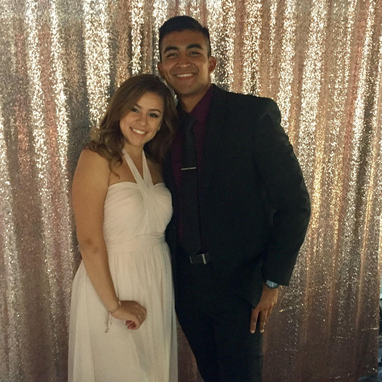 Alfredo decided it was a good idea to meet his ENTIRE family in one night
