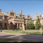 Wyndhurst Manor & Club